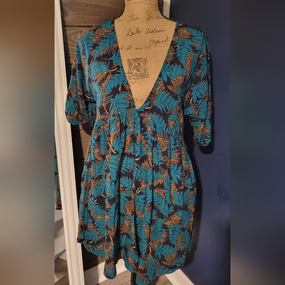 Natural Life 3/4 Sleeve Multicolor V-neck Short Dress